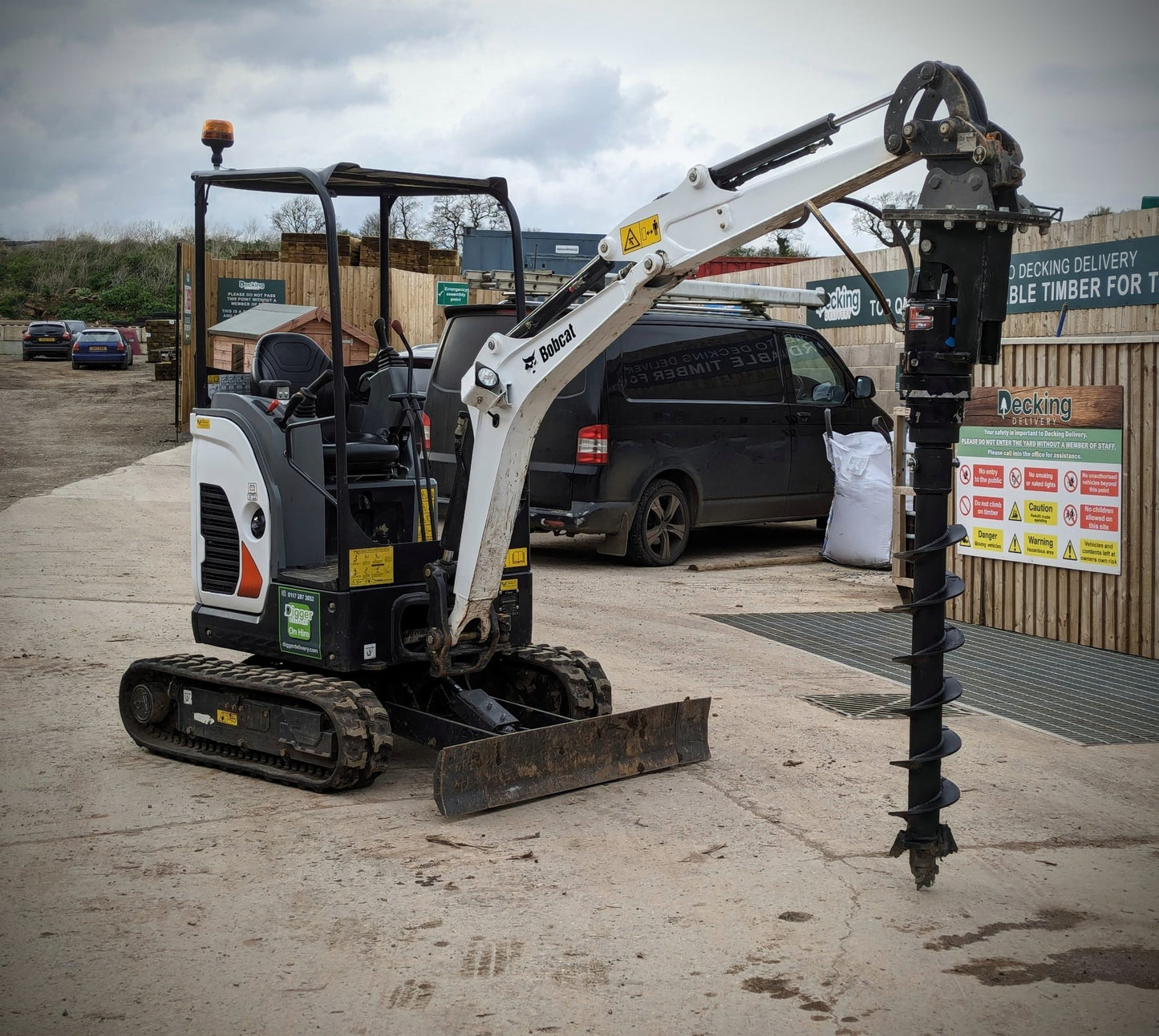 Auger Attachment - Digger DeliveryDigger Delivery