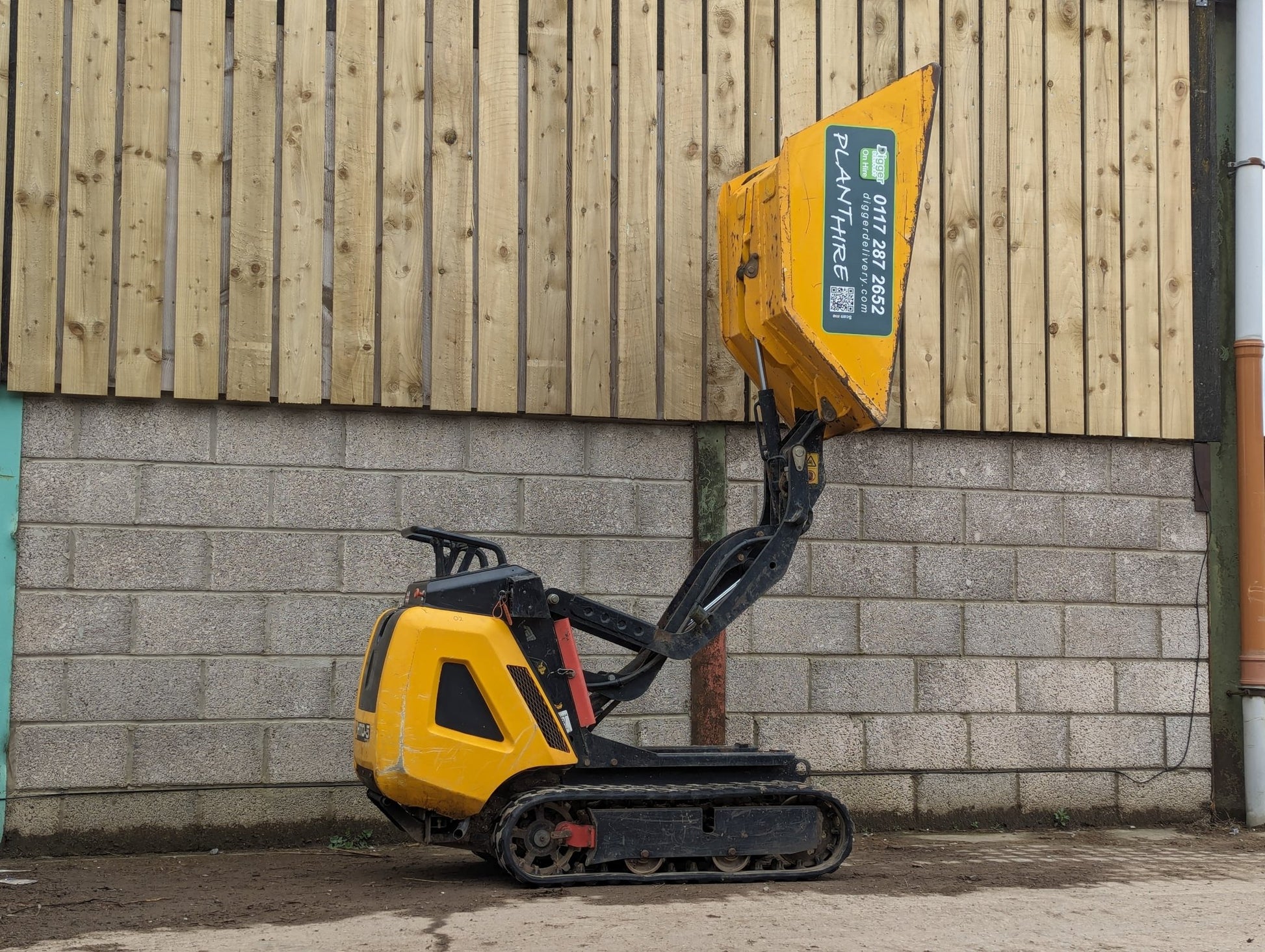 High Tip Mini Tracked Dumper - Digger DeliveryDigger Delivery