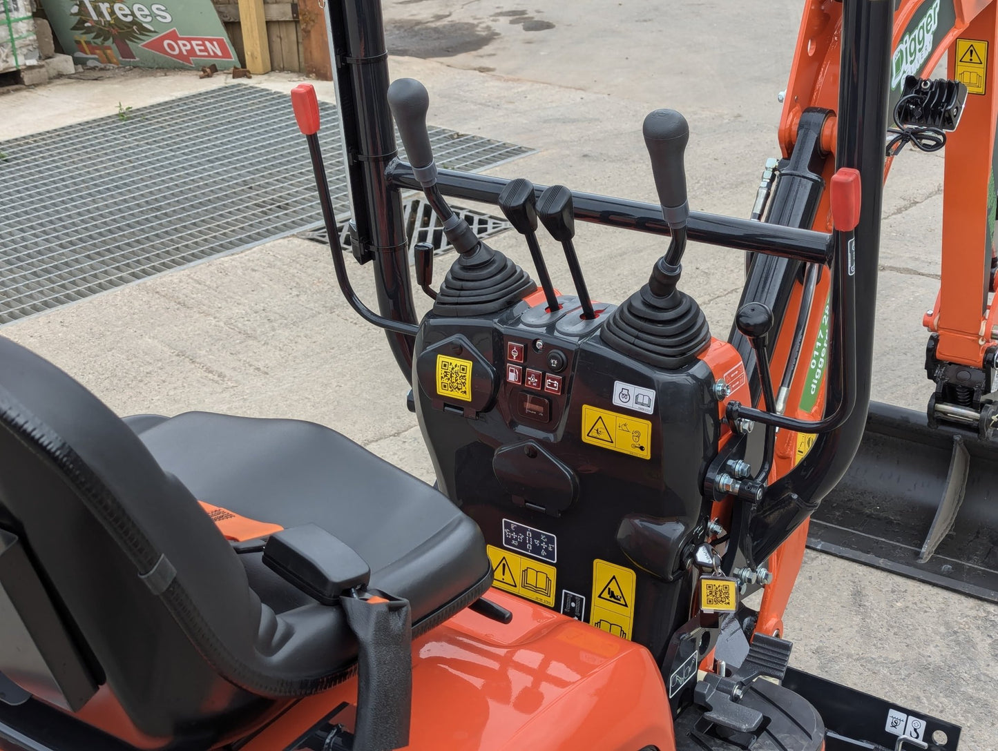 Kubota Micro Digger (1T) - Digger DeliveryDigger Delivery